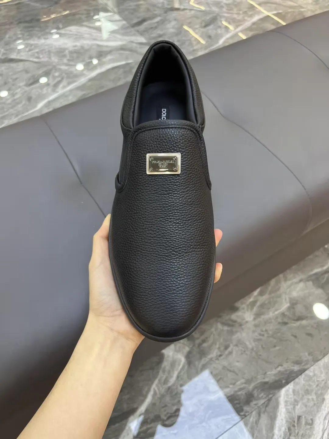 Men's Men's Shoes 💰400 [New Style] 🐝🐝DG men's calfskin sneakers Portofino Yacht shoes, simple and versatile design, unique saddle leather soles. The Dolce &G logo rear wing is the icing on the cake. Imported cowhide + rubber outsole Size: 39-44 (customized at 38.45)